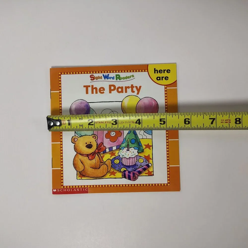 Lot Of 15 Scholastic Sight Word Readers With A Bonus Write-And-Learn Workbook